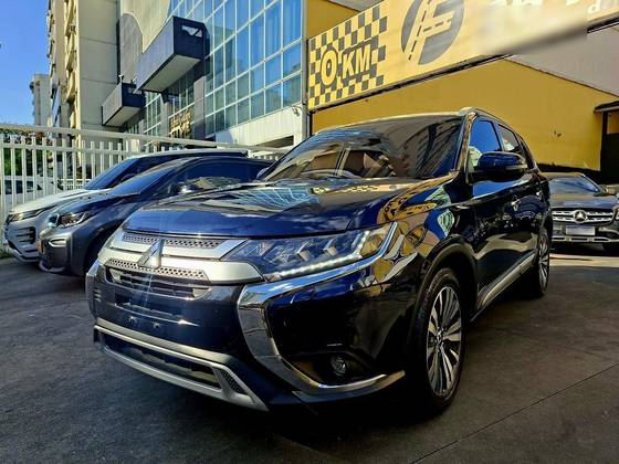 MITSUBISHI OUTLANDER 2.2 MIVEC DI-D DIESEL HPE-S AWD AUTOMÁTICO MITSUBISHI OUTLANDER 2.2 MIVEC DI-D DIESEL HPE-S AWD AUTOMÁTICO